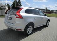 Volvo XC60 4