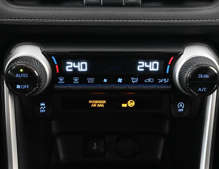 Toyota RAV4 21