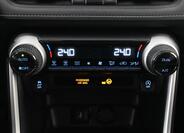 Toyota RAV4 21