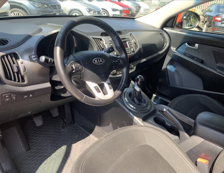 KIA Sportage 10