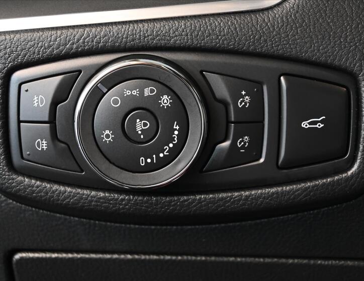 Ford S-MAX 27