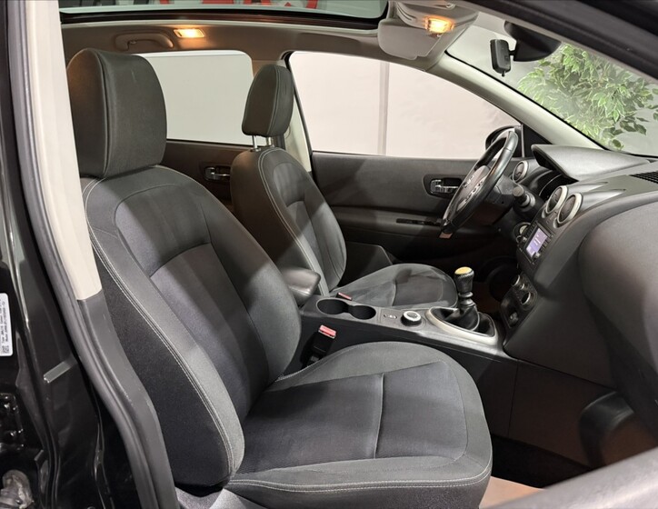 Nissan Qashqai 20