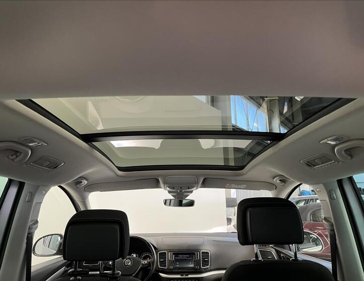Volkswagen Sharan 22