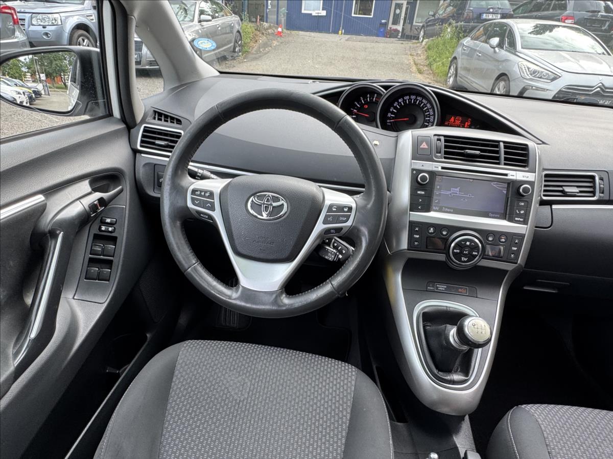 Toyota Verso