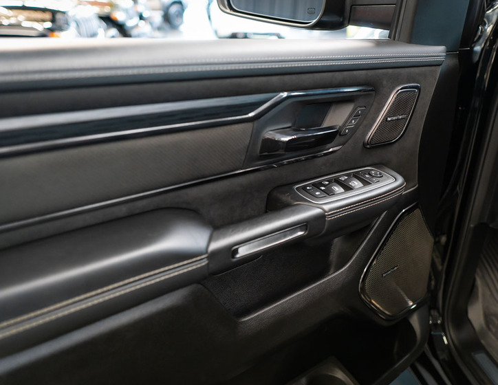 Dodge RAM 13