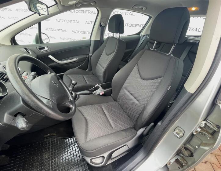 Peugeot 308 11