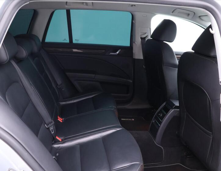 Škoda Superb 15