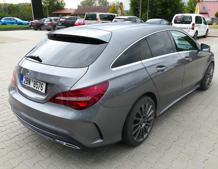 Mercedes-Benz CLA 3
