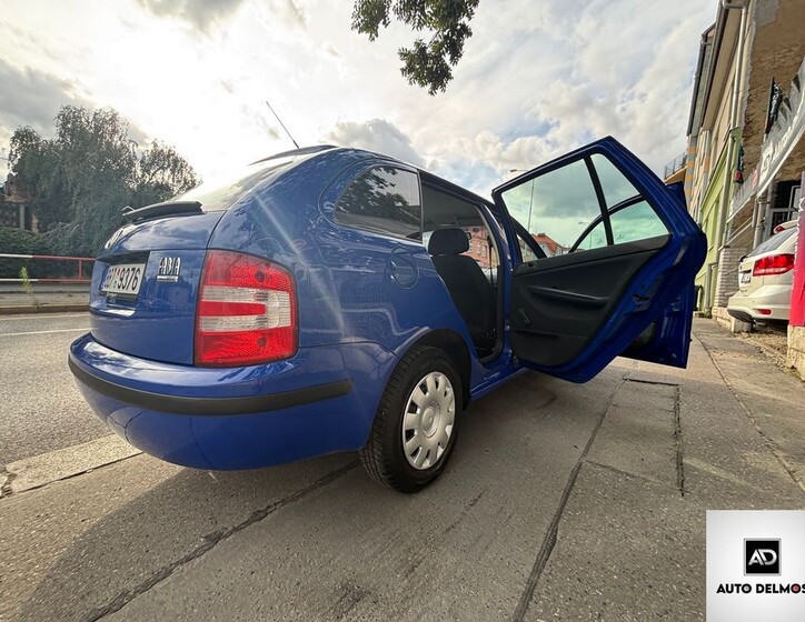 Škoda Fabia 19
