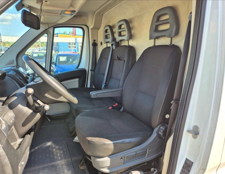 Peugeot Boxer 11