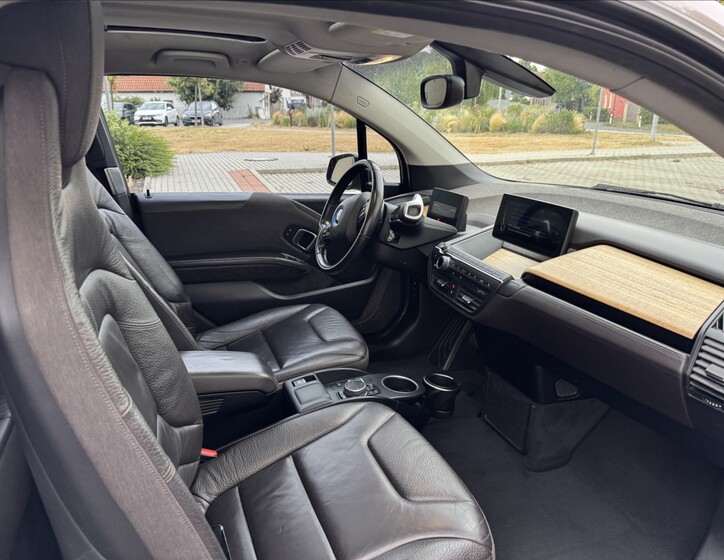 BMW i3 15