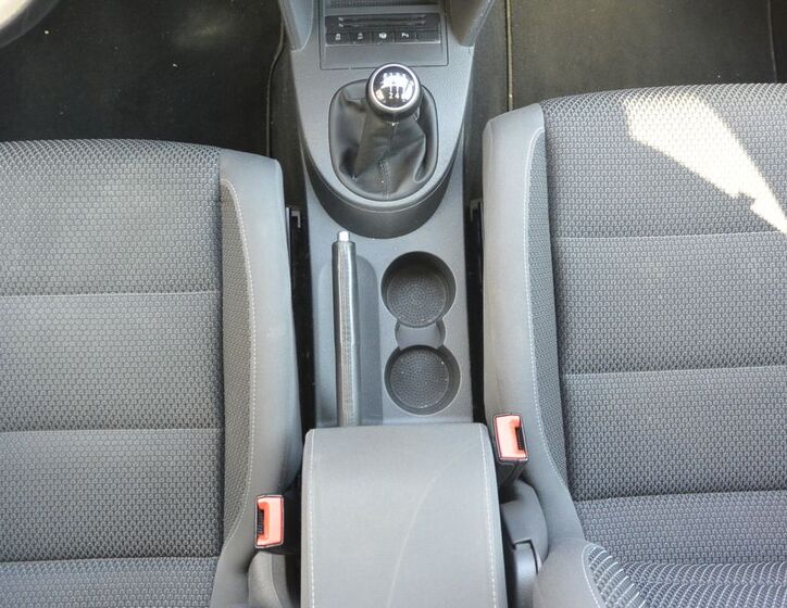 Volkswagen Touran 24