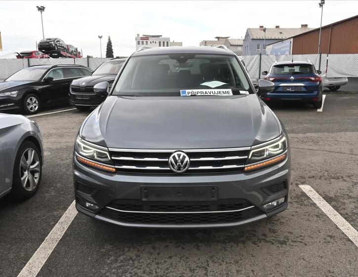 Volkswagen Tiguan Allspace 1