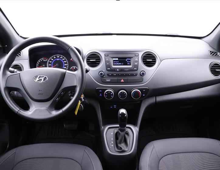 Hyundai i10 20