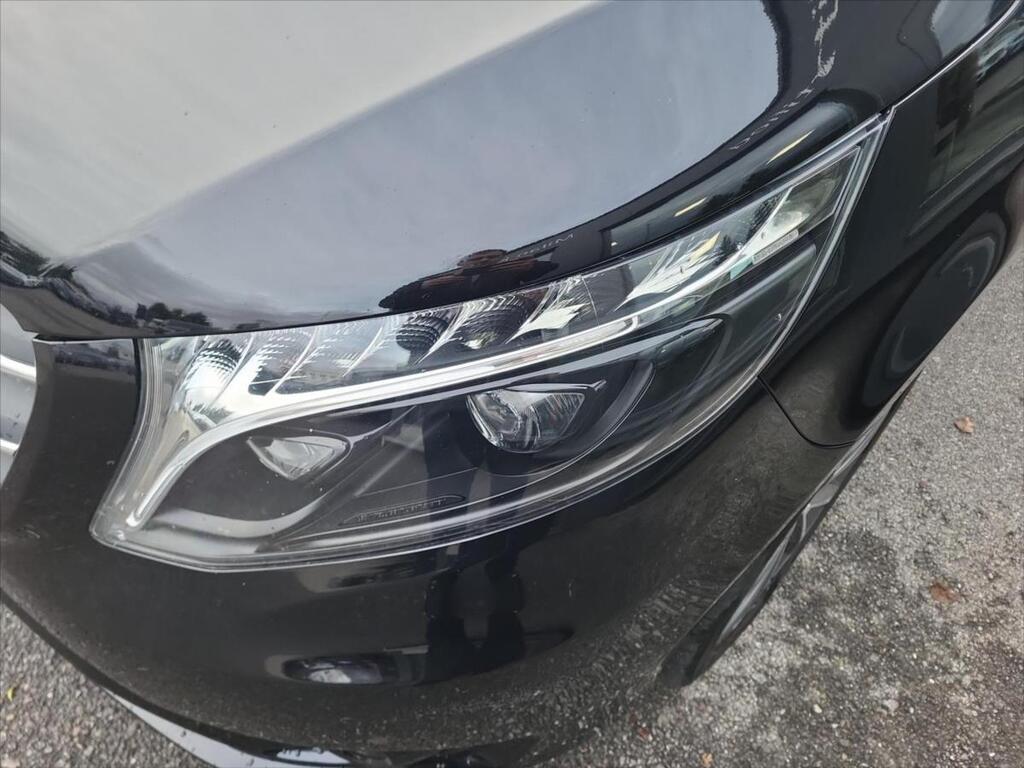 Mercedes-Benz Vito 17