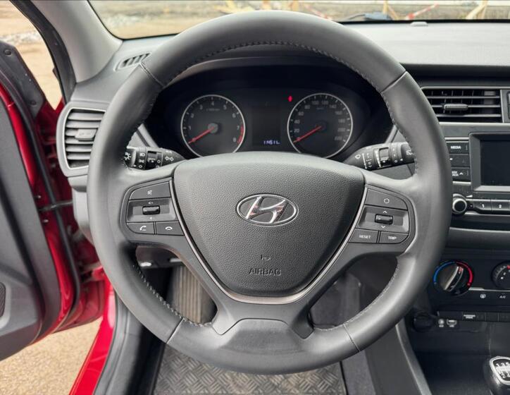 Hyundai i20 14