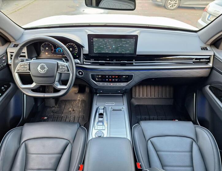 SsangYong Rexton 7