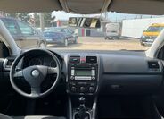 Volkswagen Golf 21
