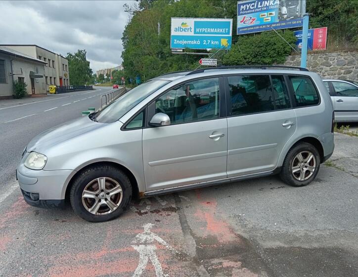 Volkswagen Touran 6