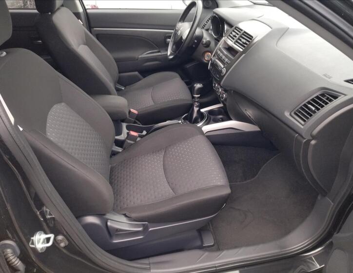 Mitsubishi ASX 14