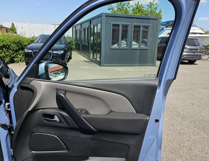 Citroën Grand C4 Picasso 36