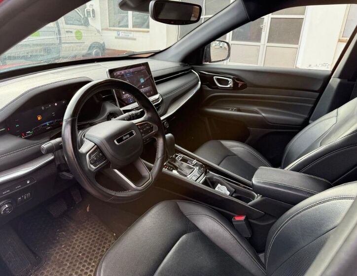 Jeep Compass 11