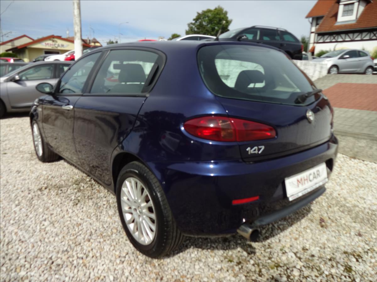 Alfa Romeo 147