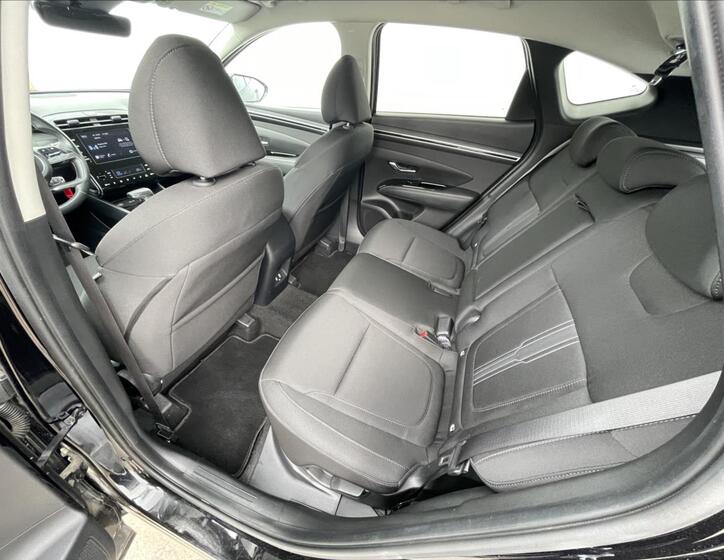 Hyundai Tucson 16