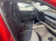 Jeep Avenger 9
