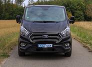 Ford Tourneo Custom 2