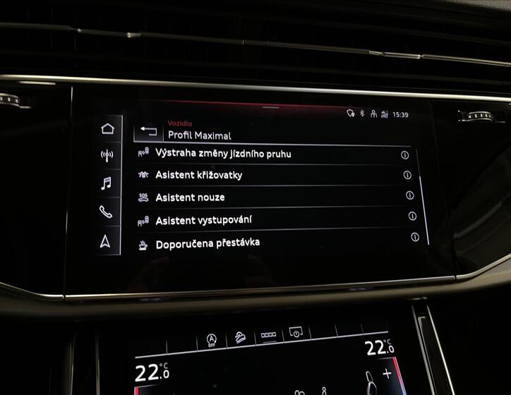 Audi Q7 10