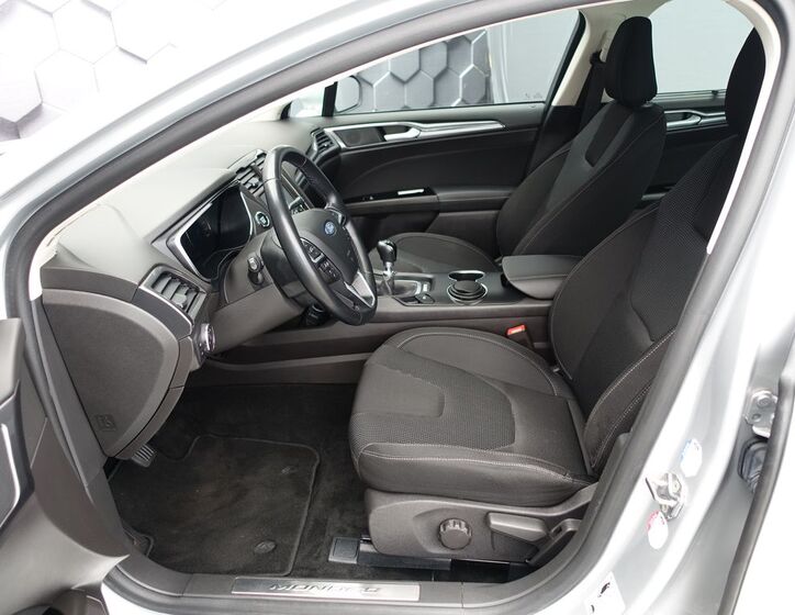 Ford Mondeo 28