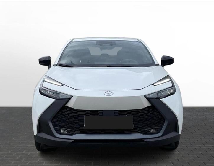 Toyota C-HR 2