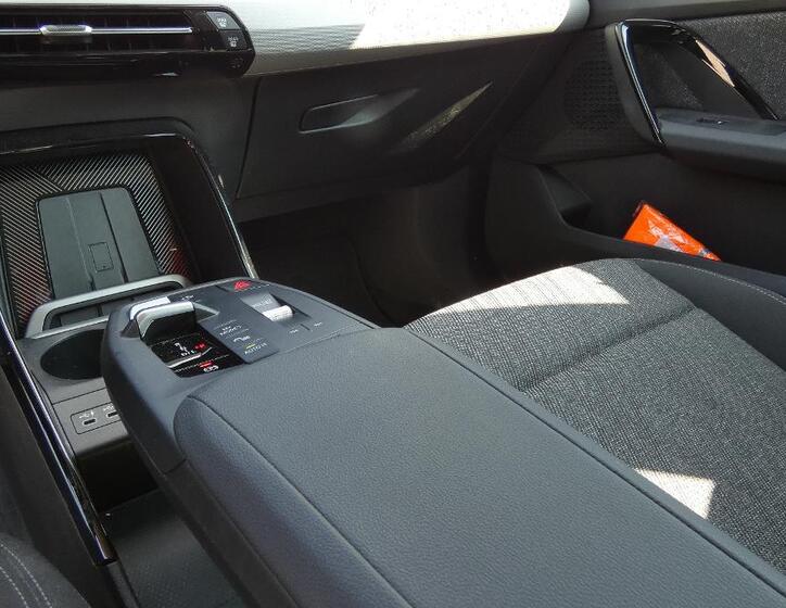 BMW X1 6