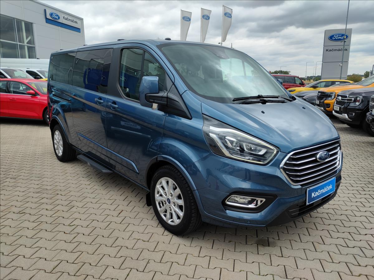 Ford Tourneo Custom