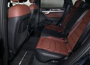 Volkswagen Touareg 9