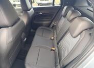 Jeep Avenger 12