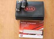 KIA Carens 29