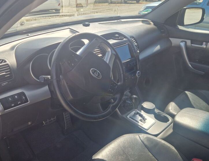 KIA Sorento 7