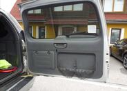 Toyota Land Cruiser 21