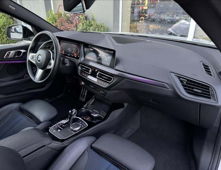 BMW Řada 2 13