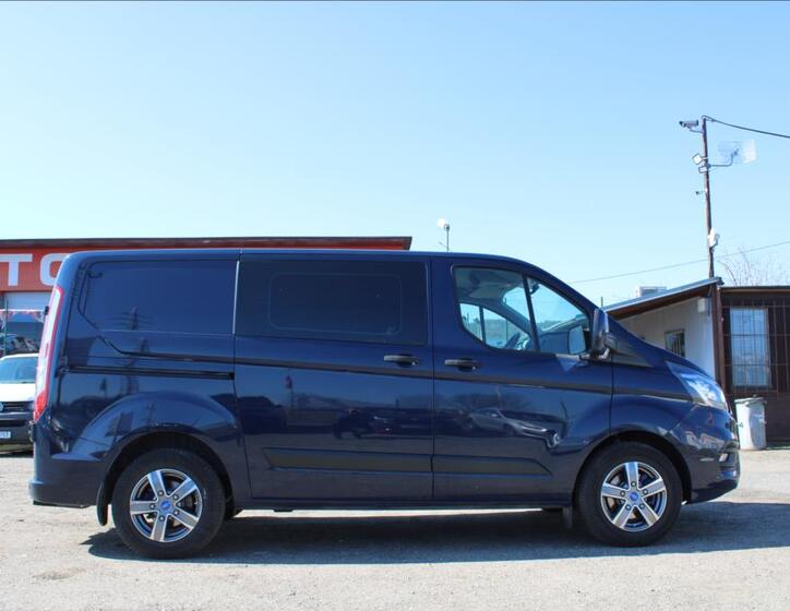 Ford Transit Custom 4