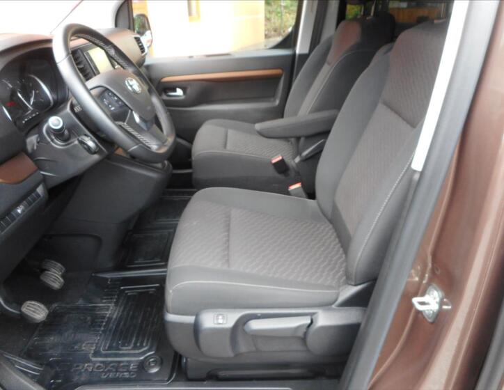 Toyota ProAce 19