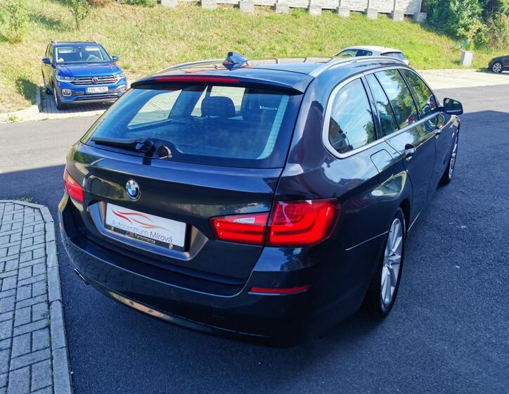 BMW Řada 5 8