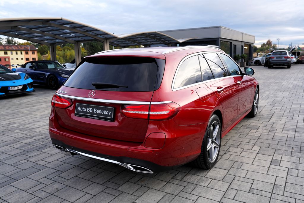 Mercedes-Benz Třídy E