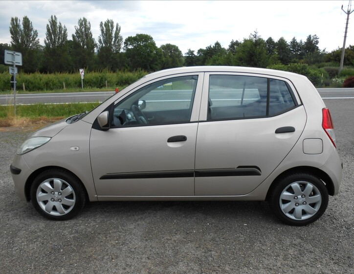 Hyundai i10 5