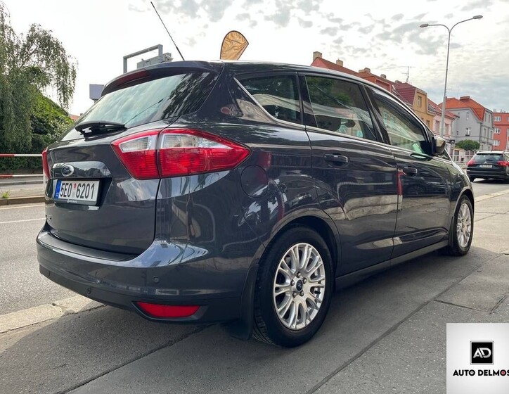 Ford C-MAX 8