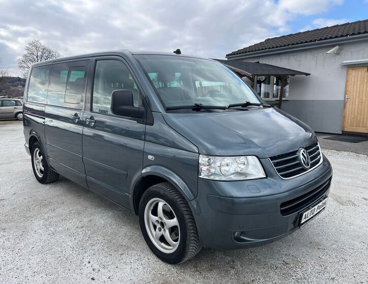 Volkswagen Multivan 2