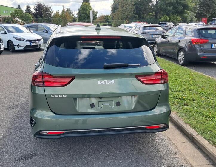 KIA Ceed 5