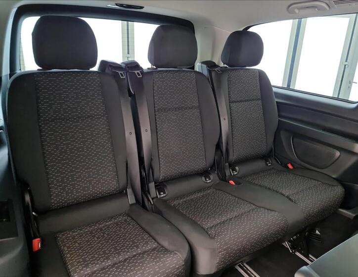 Mercedes-Benz Vito 21